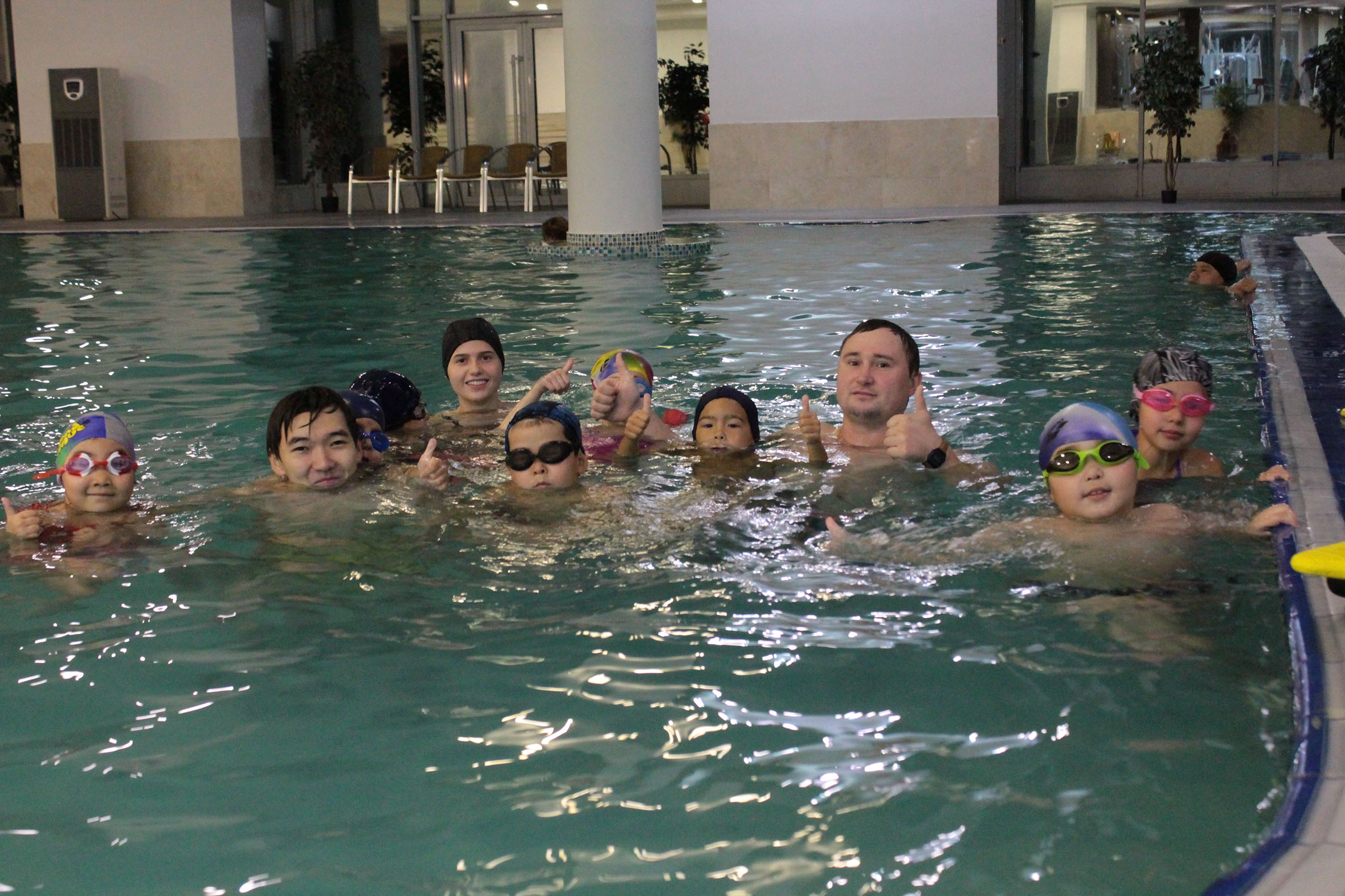 обучение плаванию в астане